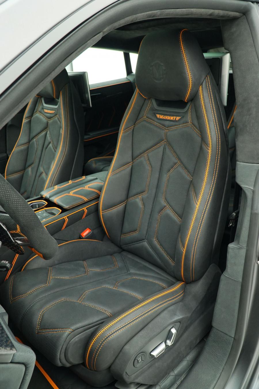 Интерьер Lamborghini Urus Venatus by Mansory 2019 года  (фото 4 из 15)